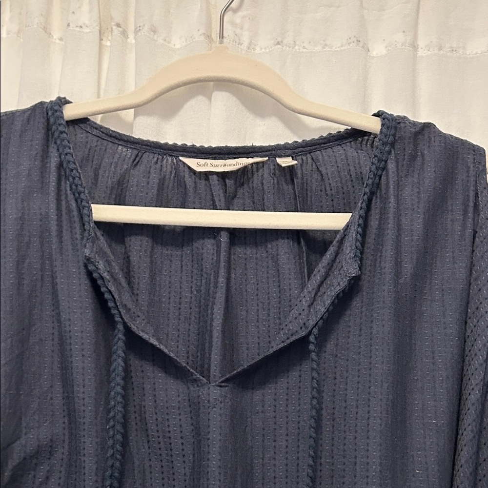 Soft Surroundings Blouse Women's 1X Navy Shoulder Cut Out Beaded Cuffs - Picture 10 of 13